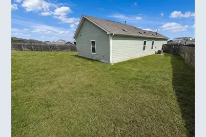 15300 Grenadine Bloom Cove, Del Valle, TX 78617 - Photo 23