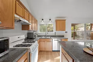 5613 Lomita Verde Cir, Austin, TX 78749 - Photo 5