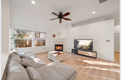 5613 Lomita Verde Circle, Austin, TX 78749 - Photo 7