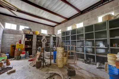 211 Loop 308, Briggs, TX 78608 - Photo 13