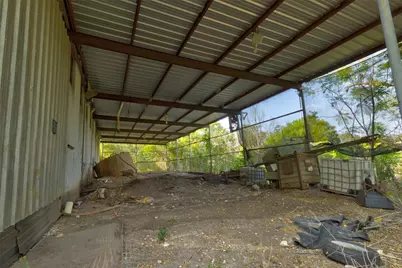 211 Loop 308, Briggs, TX 78608 - Photo 11