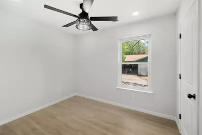 1716 Rockbridge Terrace, Austin, TX 78741 - Photo 11