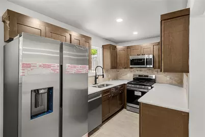 1716 Rockbridge Terrace, Austin, TX 78741 - Photo 3