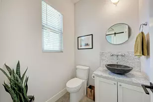 918 Cardinal Ln, Austin, TX 78704 - Photo 17