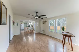 1901 Pecan St, San Marcos, TX 78666 - Photo 7