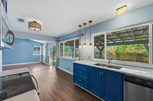 313 Blackberry Dr, Austin, TX 78745 - Photo 9