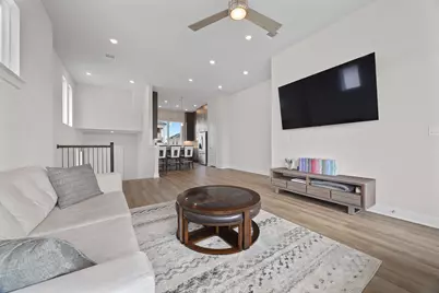 8 Doverland Drive, Austin, TX 78738 - Photo 3