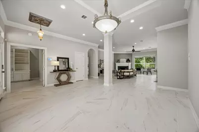 10501 Oak View Drive, Austin, TX 78759 - Photo 9