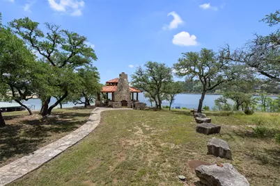 906 Moonlight Bay Drive, Spicewood, TX 78669 - Photo 11
