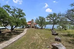 906 Moonlight Bay Dr, Spicewood, TX 78669 - Photo 11