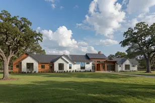 906 Moonlight Bay Dr, Spicewood, TX 78669 - Photo 1