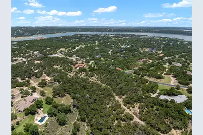 906 Moonlight Bay Drive, Spicewood, TX 78669 - Photo 23