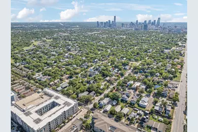 1702 Miriam Avenue, Austin, TX 78702 - Photo 27