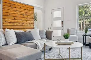 1702 Miriam Ave, Austin, TX 78702 - Photo 3