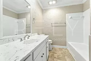 205 W William Cannon Dr, Austin, TX 78745 - Photo 17