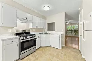 205 W William Cannon Dr, Austin, TX 78745 - Photo 7