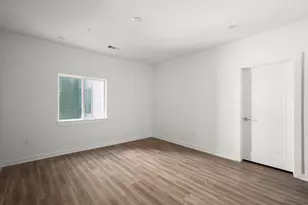 4802 S Congress Ave, Austin, TX 78745 - Photo 7