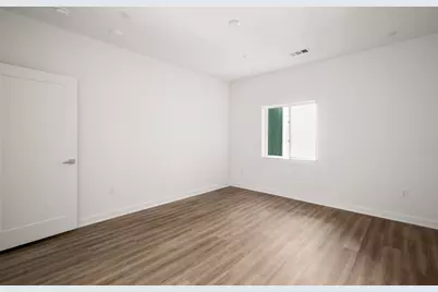 4802 S Congress Avenue #213, Austin, TX 78745 - Photo 9
