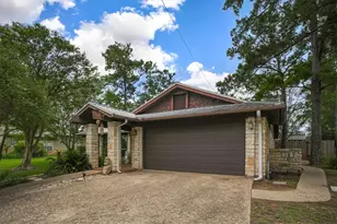112 Mahalua Ln, Bastrop, TX 78602 - Photo 5