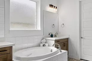 305 Avena Trl, Austin, TX 78738 - Photo 27