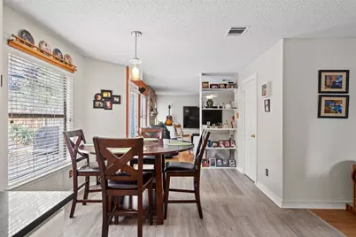 17500 Klamath Falls Drive, Round Rock, TX 78681 - Photo 11