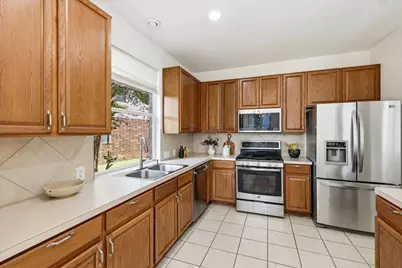 2106 Chalk Hill Cove, Round Rock, TX 78665 - Photo 17