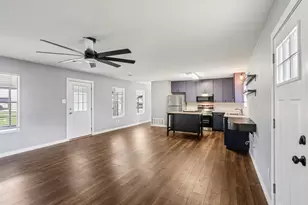 755 E Bellville St, Giddings, TX 78942 - Photo 3