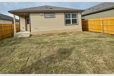 420 Perfect World Loop, Jarrell, TX 76537 - Photo 7