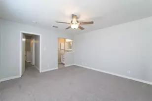 1702 Timber Ridge Dr, Austin, TX 78741 - Photo 19