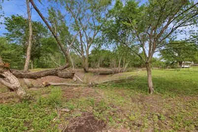 224 Old Coach Lane, Elgin, TX 78621 - Photo 23