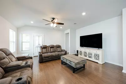 2021 Cartway Court, Leander, TX 78641 - Photo 11