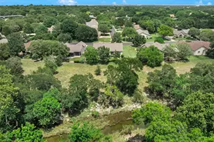 107 Crystal Springs Dr, Georgetown, TX 78633 - Photo 31