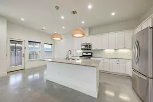 1000 Taulbee Ln, Austin, TX 78757 - Photo 13