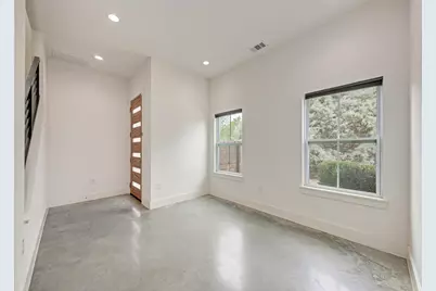 1000 Taulbee Lane #B, Austin, TX 78757 - Photo 9