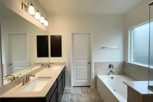 168 Crimson Ln, Kyle, TX 78640 - Photo 9