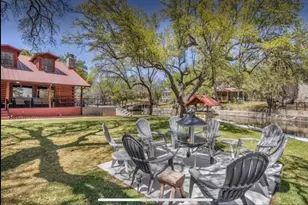 205 Pierce Dr, Kingsland, TX 78639 - Photo 1