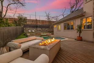 2703 McCullough St, Austin, TX 78703 - Photo 31