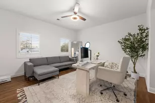 2703 McCullough St, Austin, TX 78703 - Photo 27