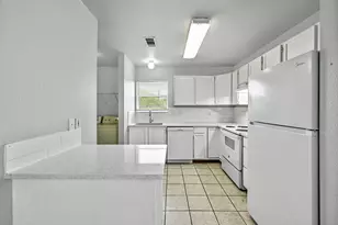 2212 Katy Ln, Georgetown, TX 78626 - Photo 11