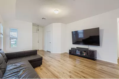 8212 Purple Aster Pass, Lago Vista, TX 78645 - Photo 3