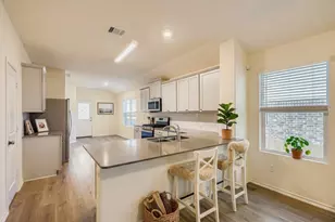 8212 Purple Aster Pass, Lago Vista, TX 78645 - Photo 5