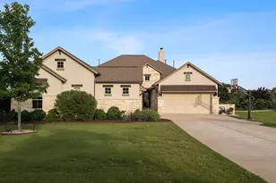 273 Ranch Ridge Dr, Dripping Springs, TX 78620 - Photo 9
