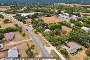 1809 Main St, Liberty Hill, TX 78642 - Photo 3