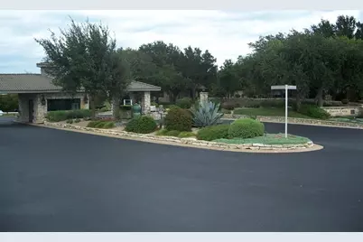113 Quail Point, Spicewood, TX 78669 - Photo 11