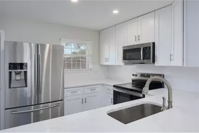 15302 Cavalier Canyon Drive #B, Lakeway, TX 78734 - Photo 5