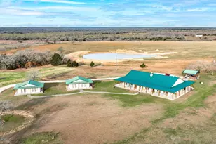 126 Mariana Dr, Red Rock, TX 78662 - Photo 5