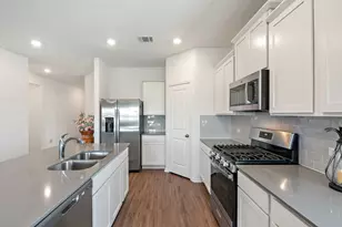 266 George Neggan Ln, Bastrop, TX 78602 - Photo 15