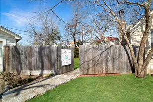 2806 Breeze Terrace, Austin, TX 78722 - Photo 21