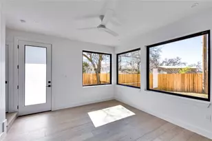 1804 Sylvan Dr, Austin, TX 78741 - Photo 13