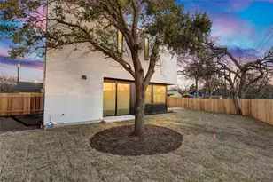1804 Sylvan Dr, Austin, TX 78741 - Photo 25